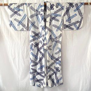 Vintage Japanese Cotton Yukata Kimono - Blue on White Fern Pattern